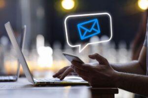 Email marketing tự động