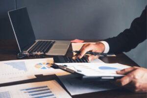 Audit website đối thủ